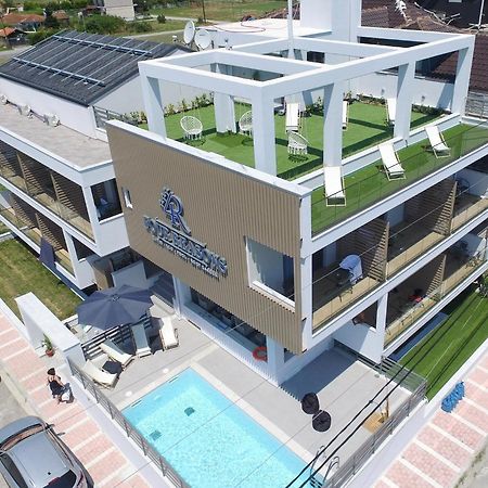 Four Reasons Aparthotel Paralia Katerinis Exterior photo