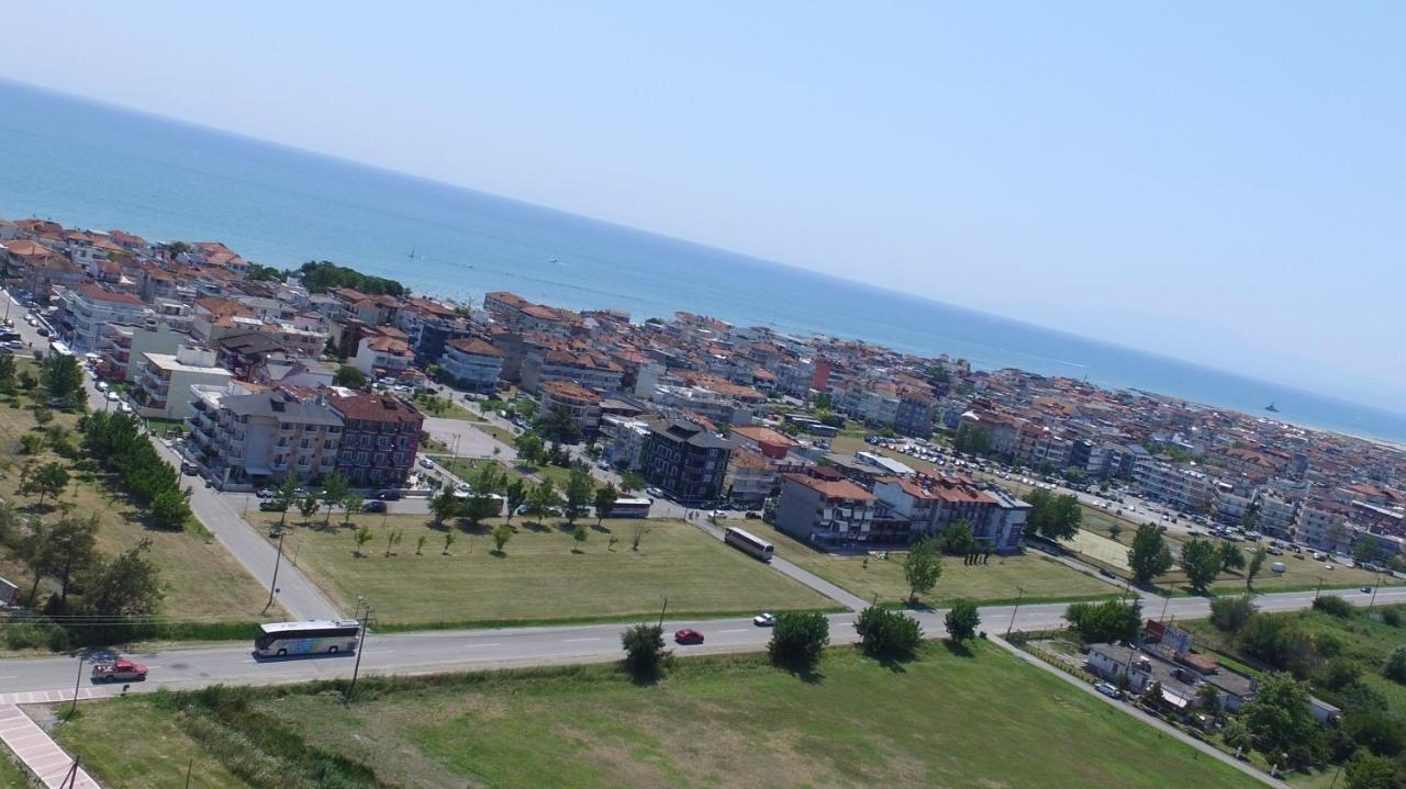 Four Reasons Aparthotel Paralia Katerinis Exterior photo