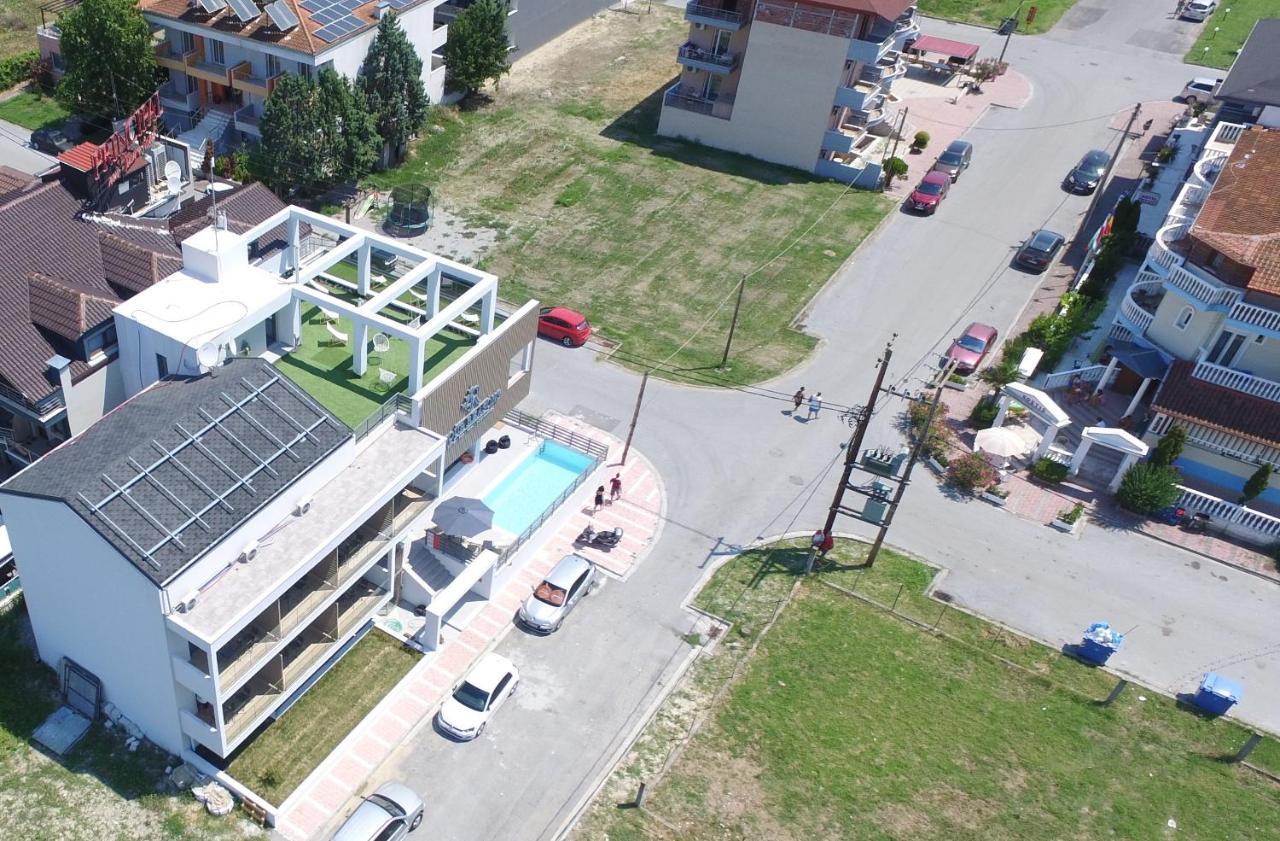 Four Reasons Aparthotel Paralia Katerinis Exterior photo