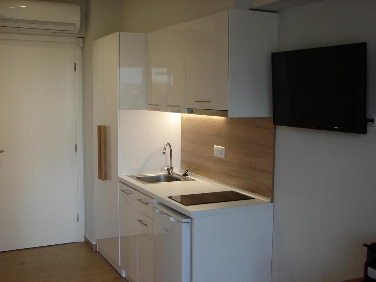 Four Reasons Aparthotel Paralia Katerinis Exterior photo
