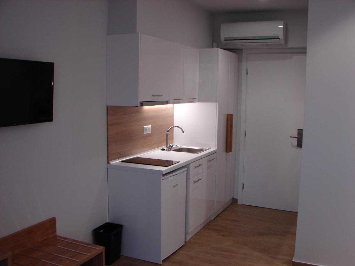 Four Reasons Aparthotel Paralia Katerinis Exterior photo