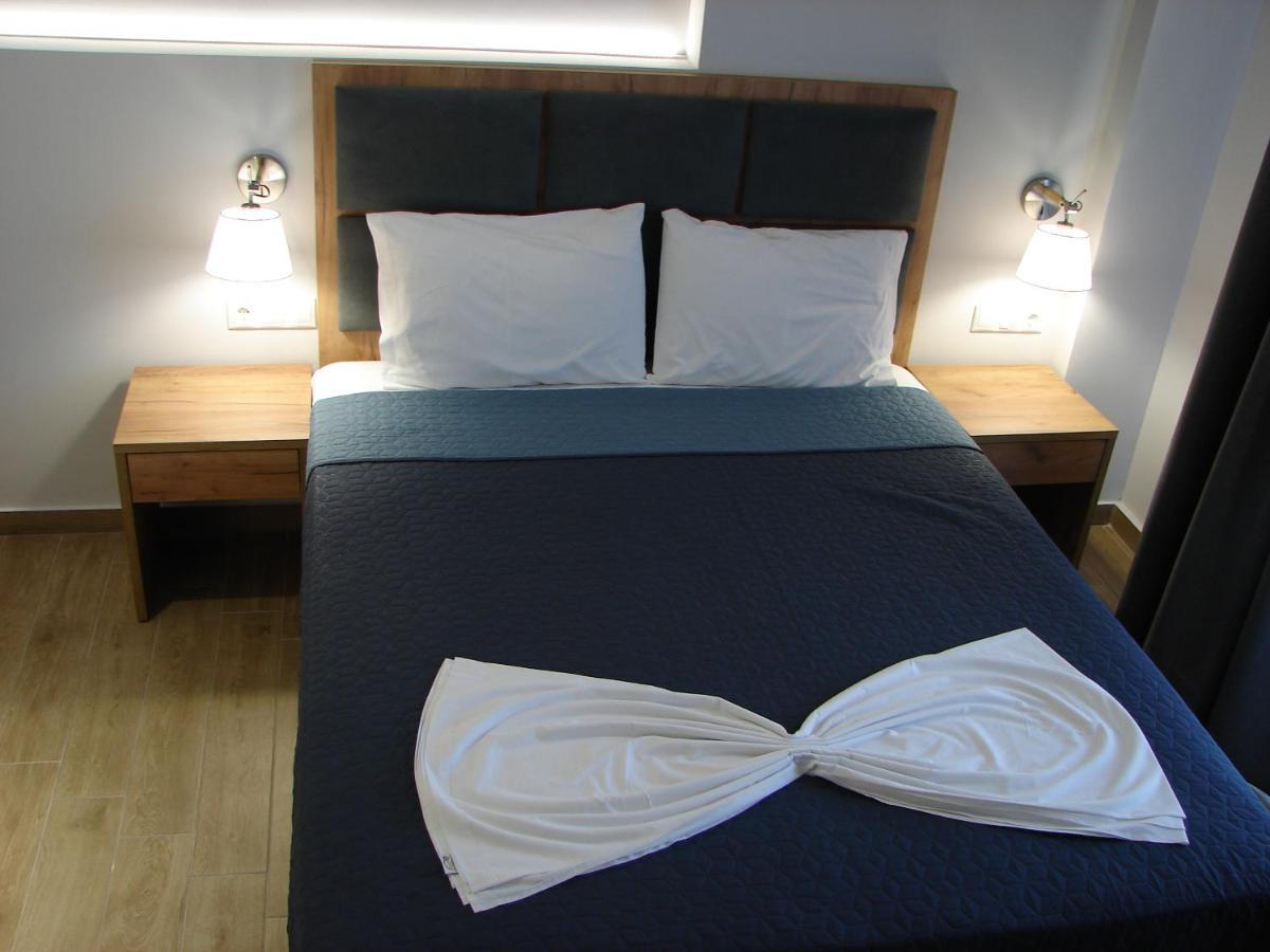 Four Reasons Aparthotel Paralia Katerinis Exterior photo