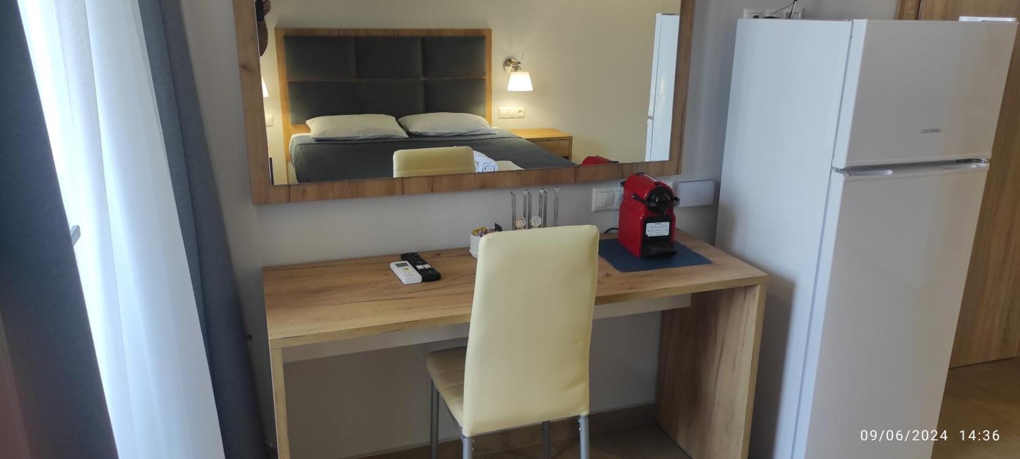 Four Reasons Aparthotel Paralia Katerinis Exterior photo